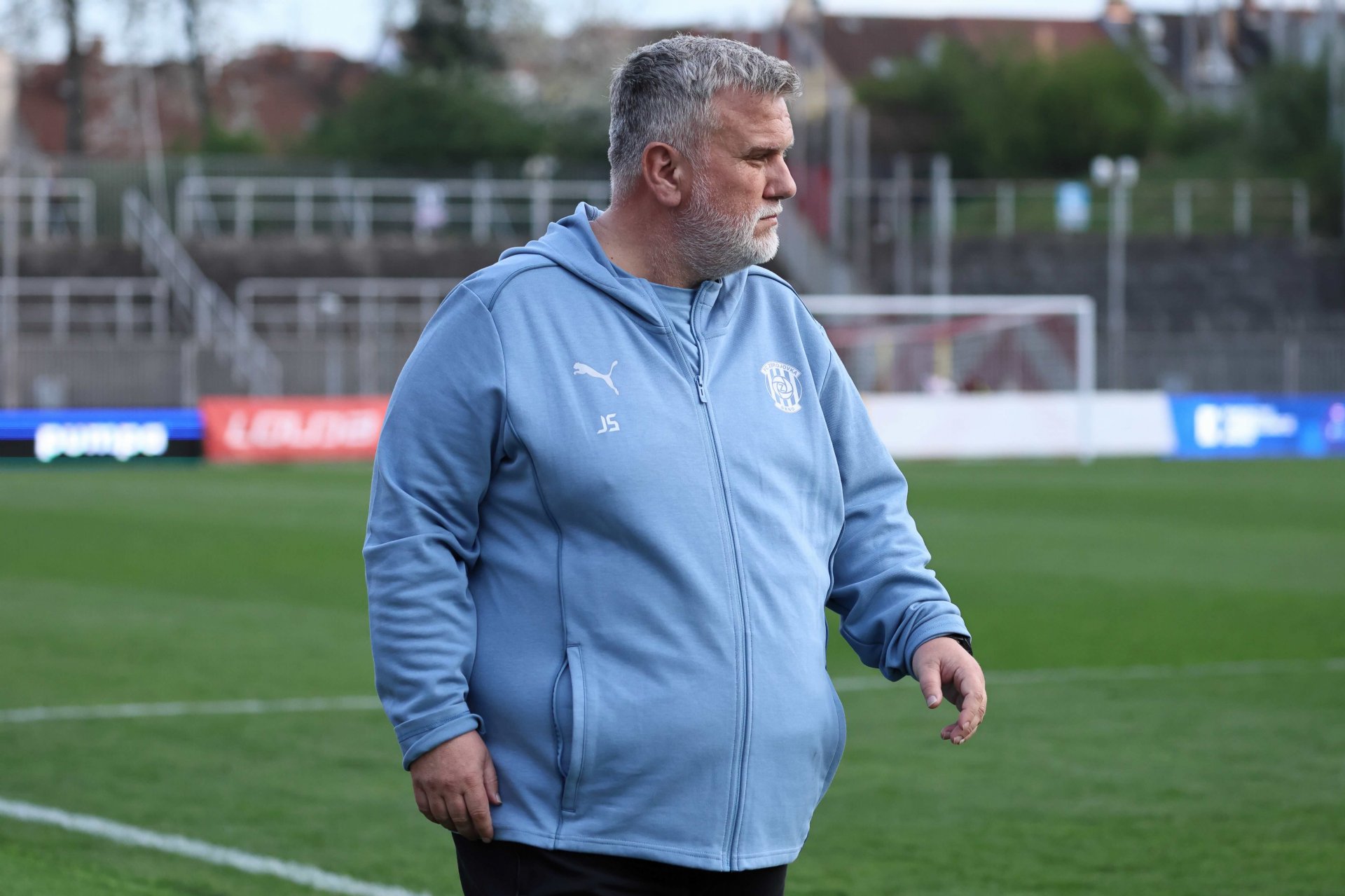 Tiskov� konference asistenta Ji��ho Sa��ka po z�pase s Prost�jovem