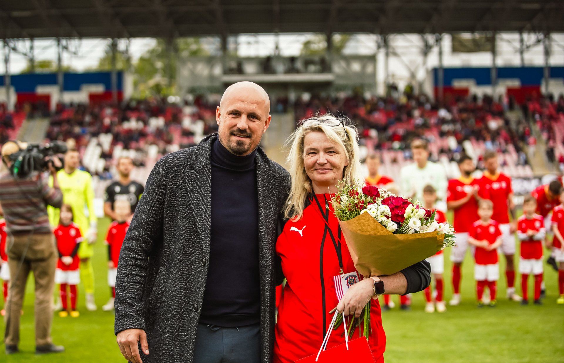 �Maminka� mal�ch brn�nsk�ch hr��� Olina slav� dek�du ve Zbrojovce 