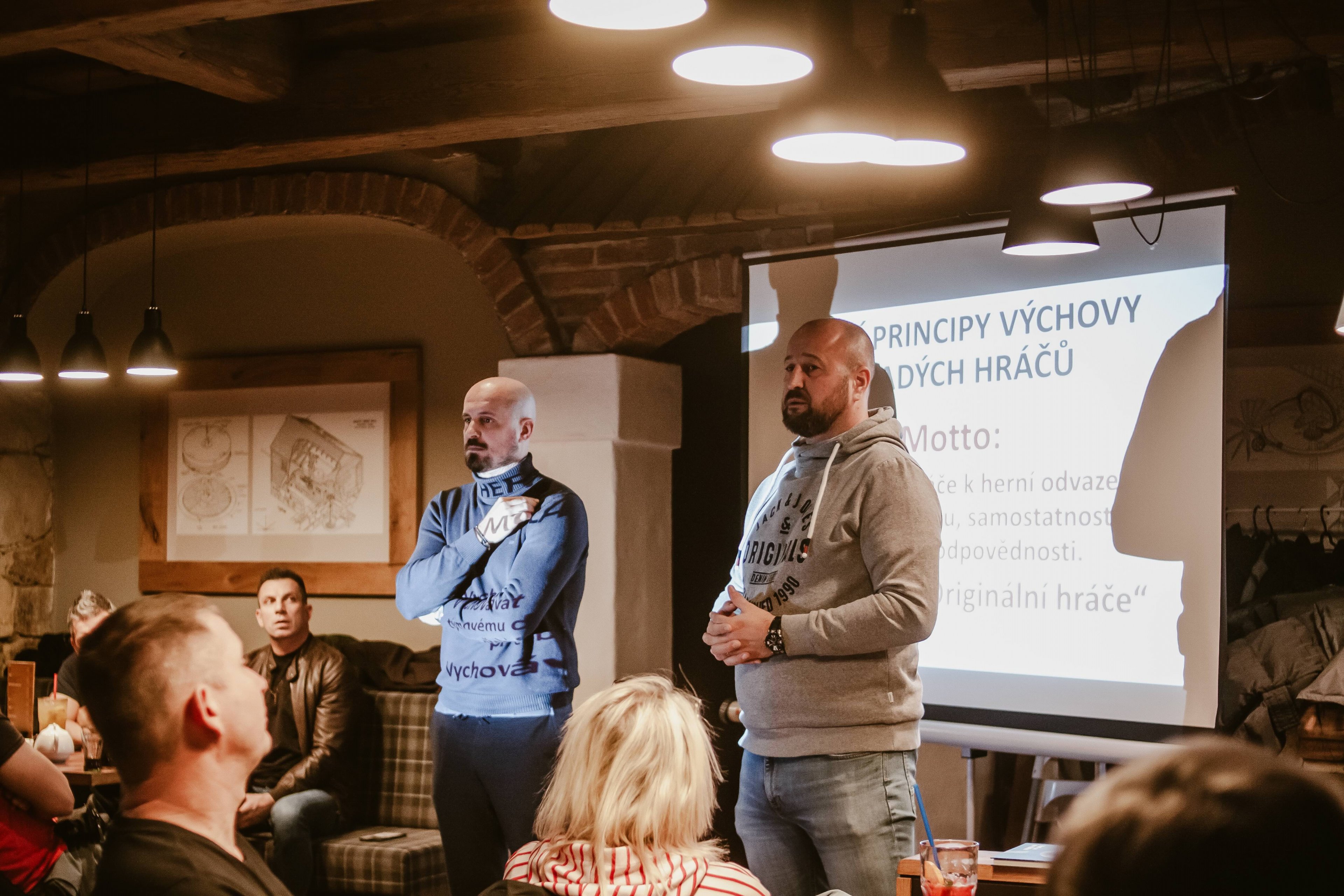 Chceme vybudovat nejlep�� akademii v �esku, ��k� �editel ml�de�e Michal Proke�