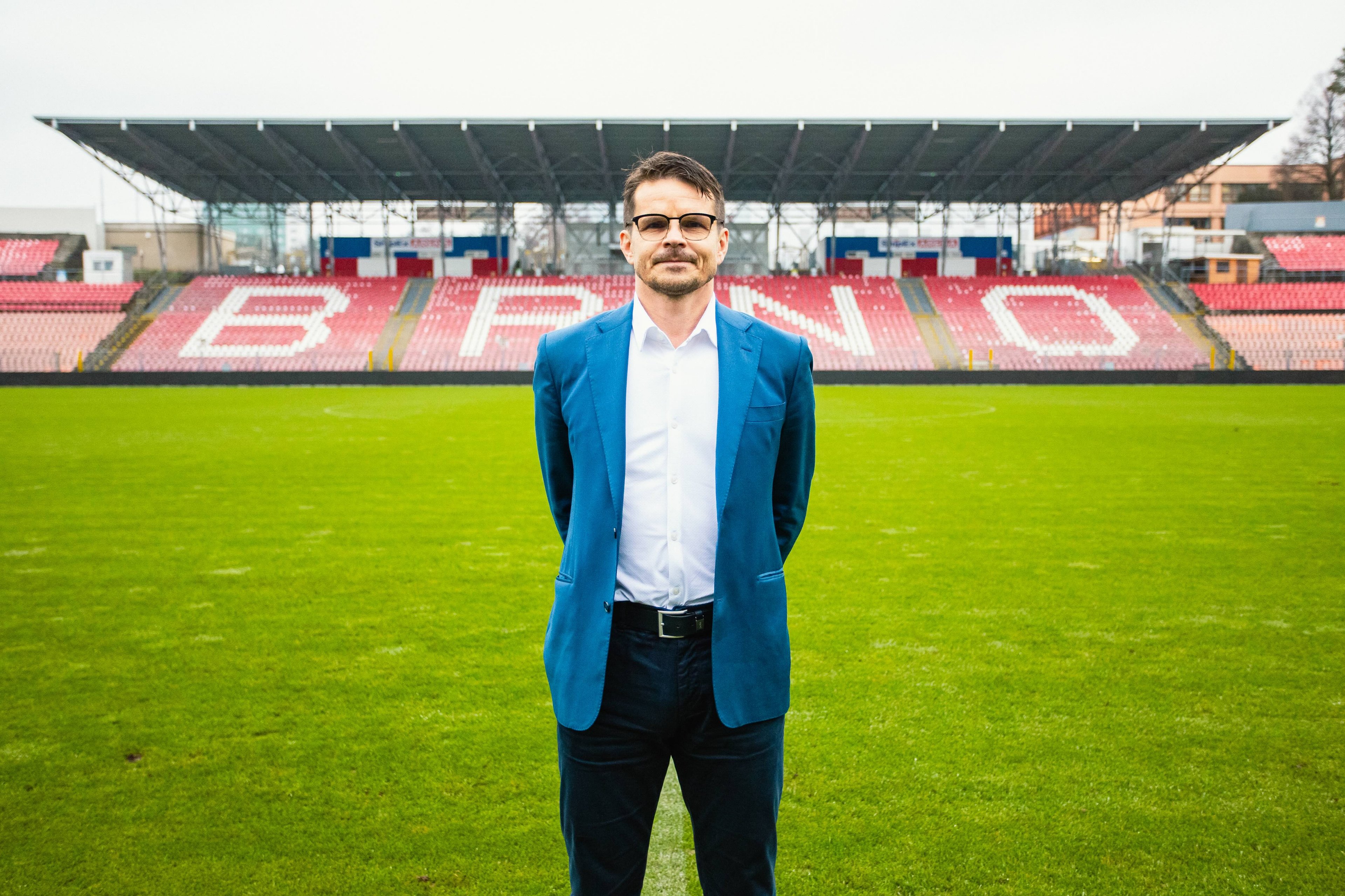 Nov�m v�konn�m �editelem Zbrojovky se stal Ji�� Sabou