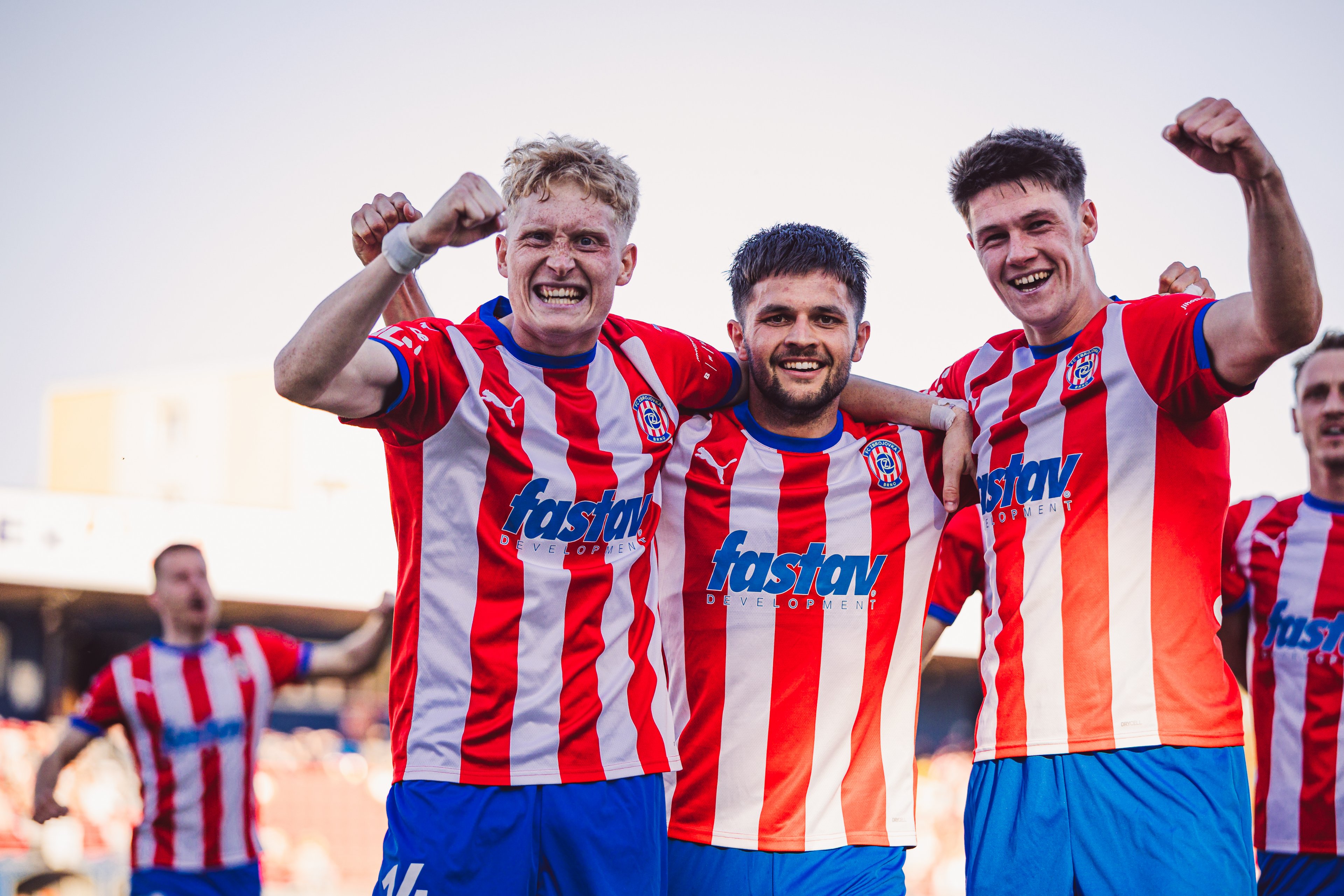 �tok na bodov� rekord pokra�uje, Zbrojovka si hladce poradila s �st�m