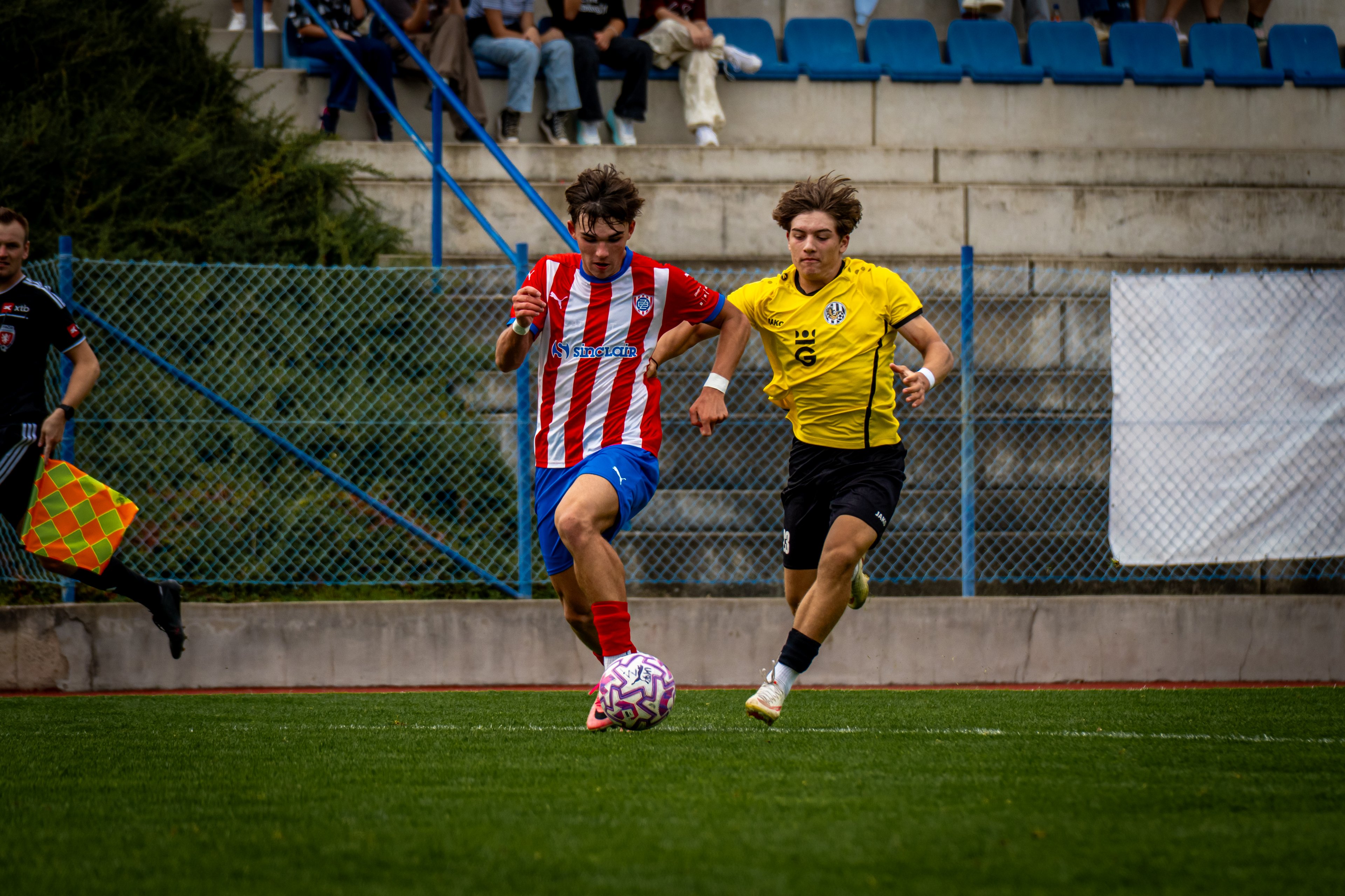 U17 zvl�dla duel s Hradcem a udr�ela �ist� konto