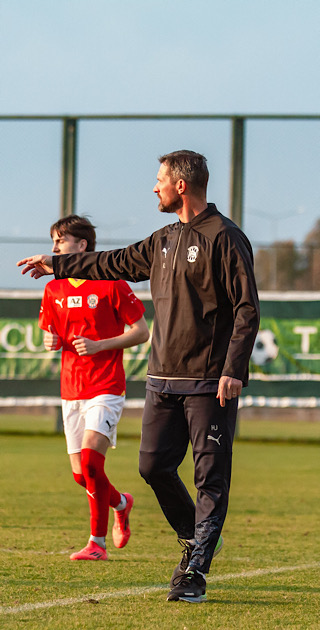 ROZHOVOR: Jsem r�d, �e to hr��i zvl�dli, je to p��jemn� povzbuzen�, ��k� Hynek