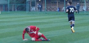 Dva g�ly za dvan�ct minut - Josef �tvrtn��ek p�isp�l z�sadn�m zp�sobem k dal�� v�h�e