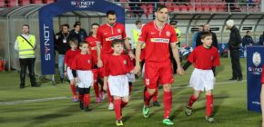 Cht�li jsme se div�k�m za n�v�t�vu odvd��it g�lem, litoval neprom�n�n�ch �anc� Pa�ek