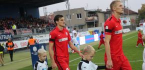 M�l jsem rad�ji z�stat na h�i�ti, vzpom�n� Mal�k na pomalu se vlekouc� z�v�r utk�n� s Plzn�