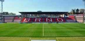 Zbrojovka host� v p��pravn�m utk�n� V�tkovice