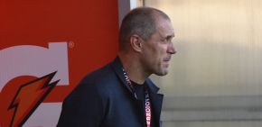 Roman Pivarn�k: Cht�li jsme Plze� potr�pit v�c