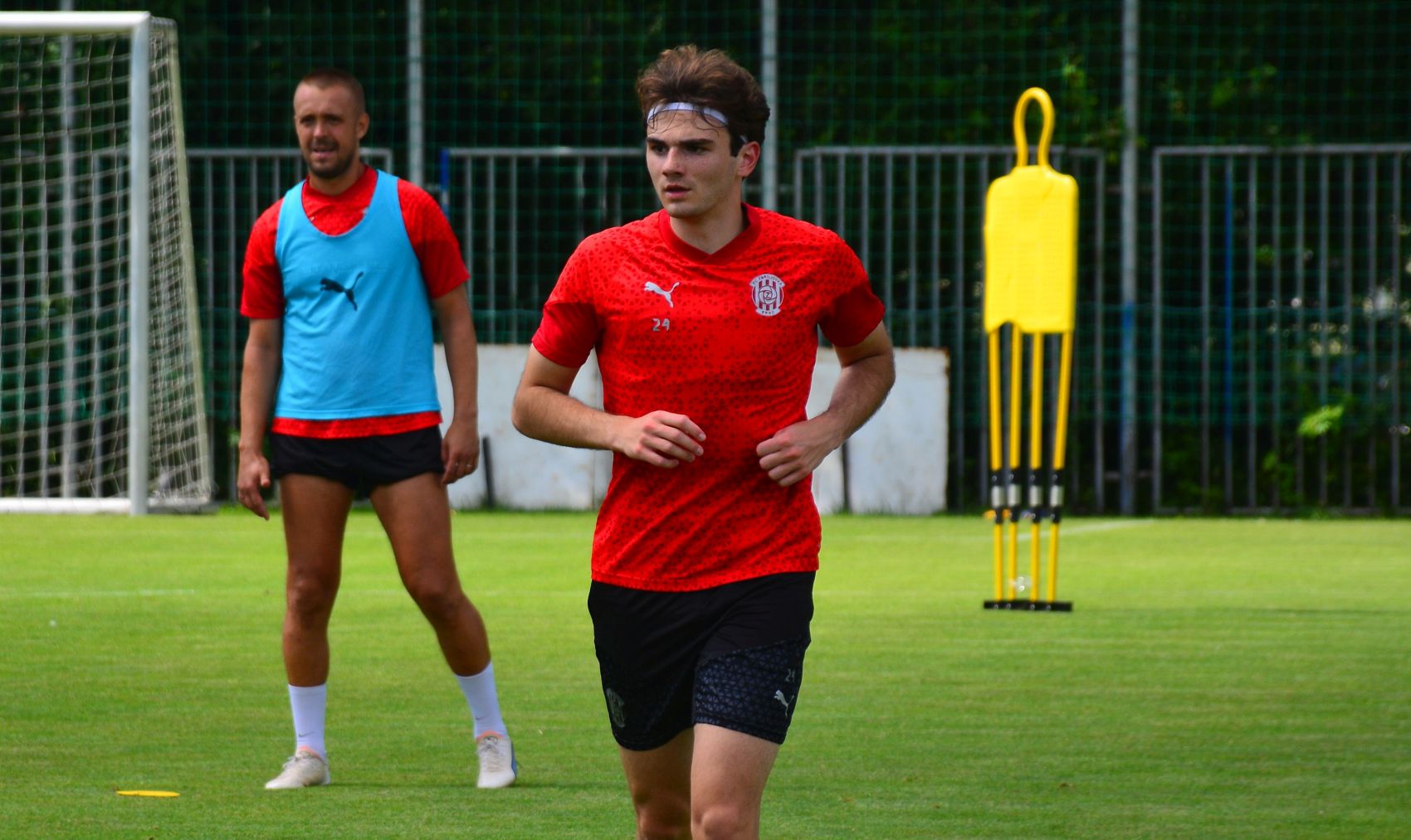 Jsem r�d, �e takov� nab�dka p�i�la, hl�s� Kubr