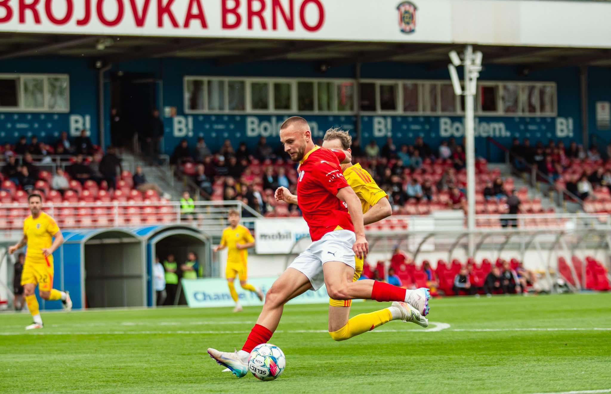 Zbrojovka zakon�ila sezonu dom�c� rem�zou s Jihlavou