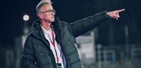 Tren�r Mach�lek po v�h�e v Dunajsk� Stred�