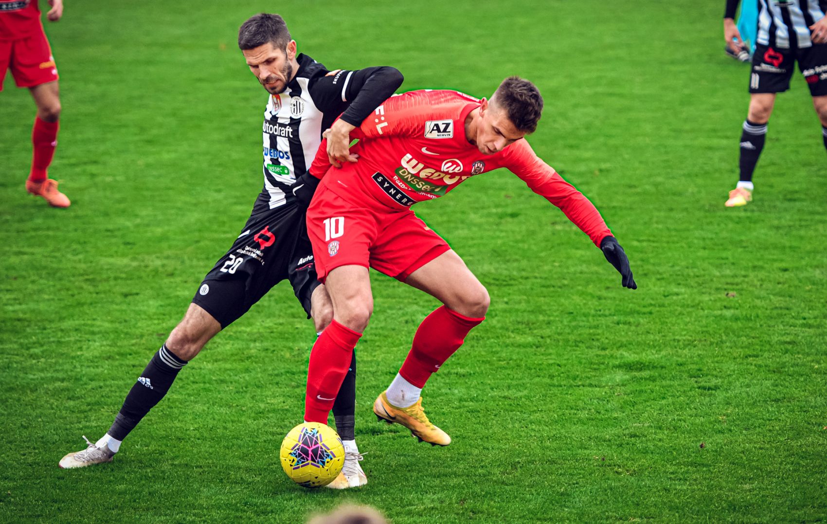 �lo to docela rychle, usm�v� se uzdraven� R�sek