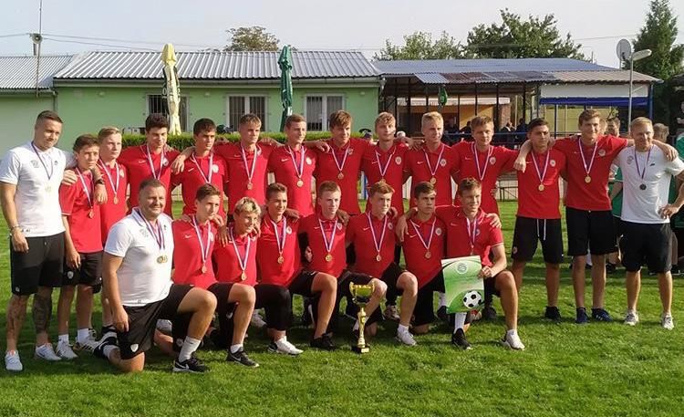 U16: Zbrojovka ovl�dla Memori�l Jaroslava Sommernitze!