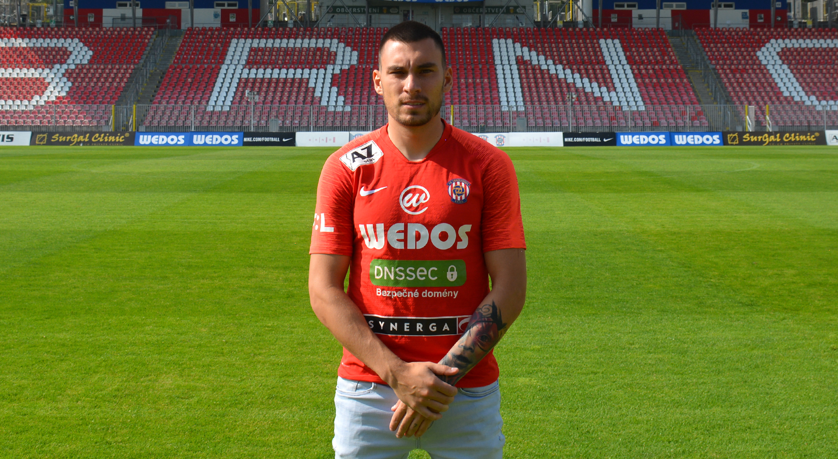 Do Zbrojovky p�ich�z� na hostov�n� Rudolf Reiter