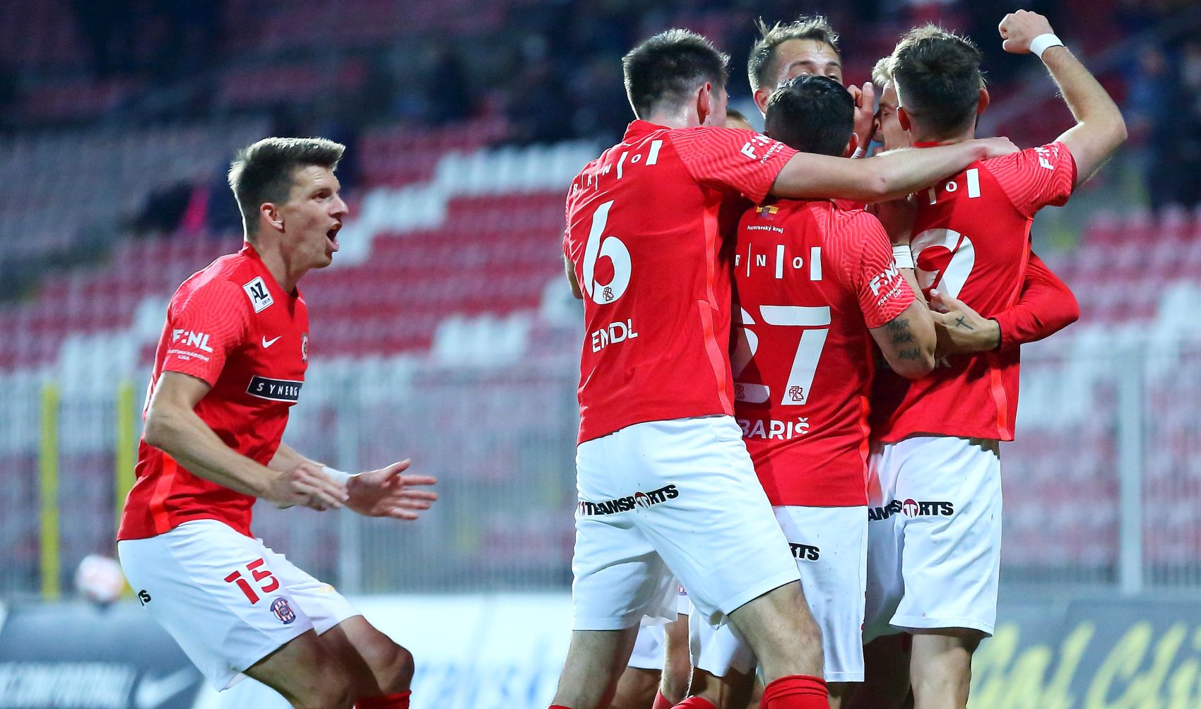 VIDEO: Sest�ih utk�n� s Vla�im�