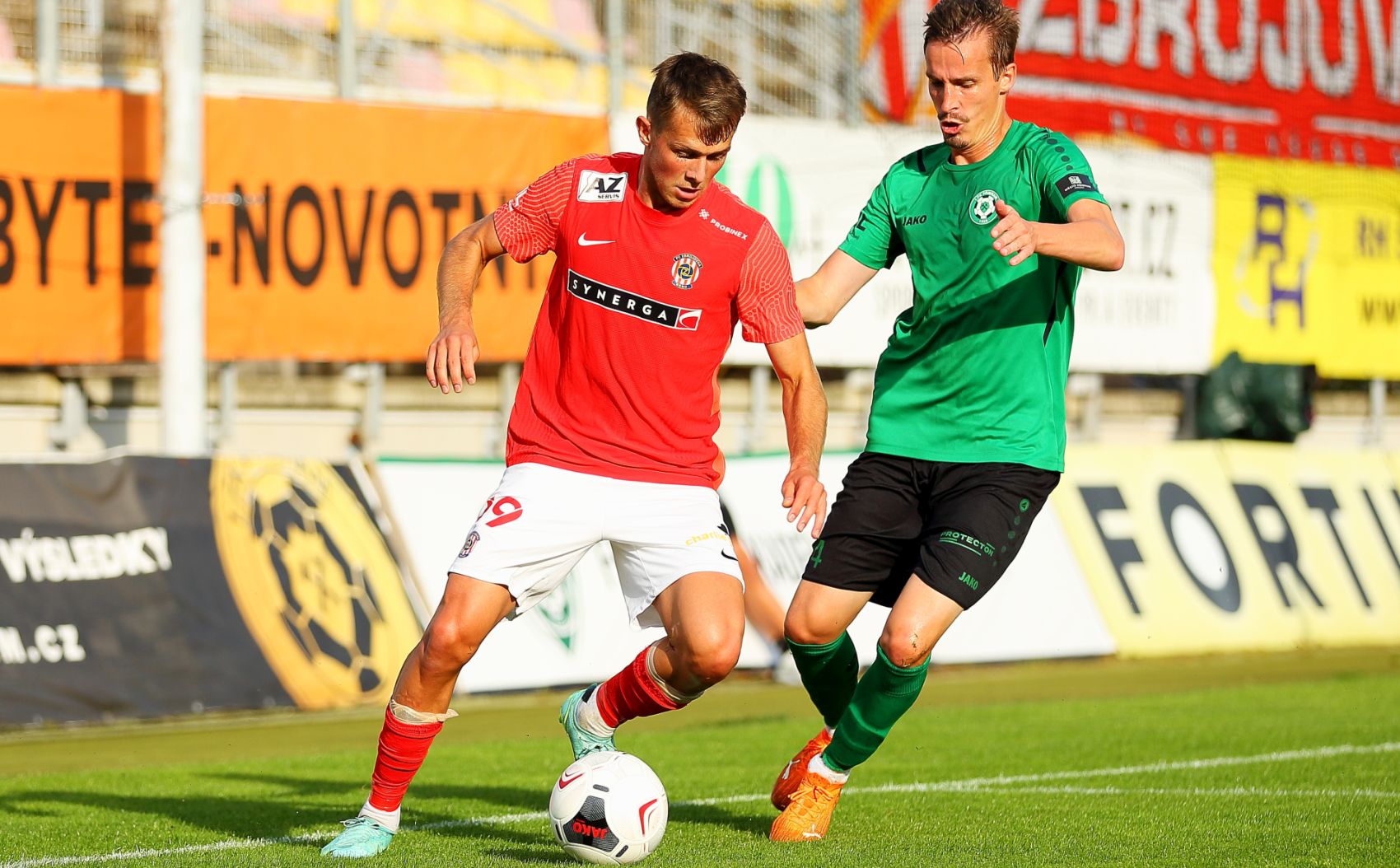 VIDEO: Jeli jsme si pro t�i body a vezeme je dom�, libuje si �ev��k