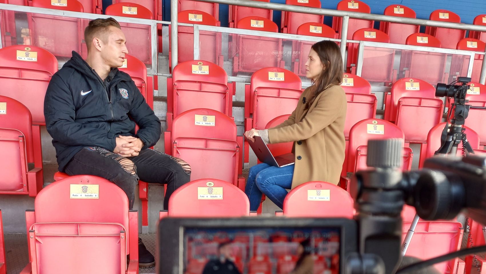 STUDIO FLINTA: Rozhovor s Jakubem �uralem!