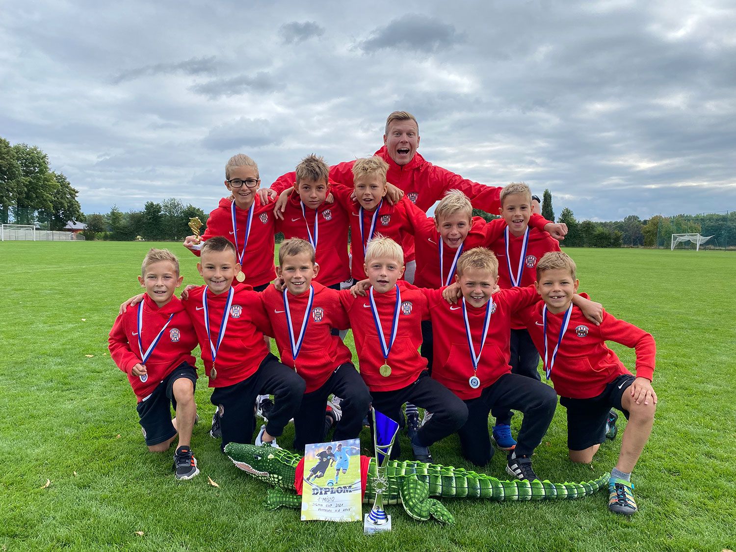 U10: Prvn� m�sto na Sigma Cupu!