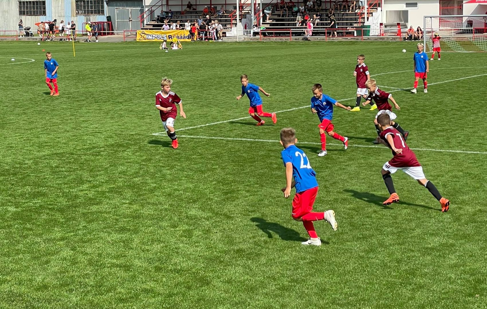 U10: �sp�n� triangl v Praze