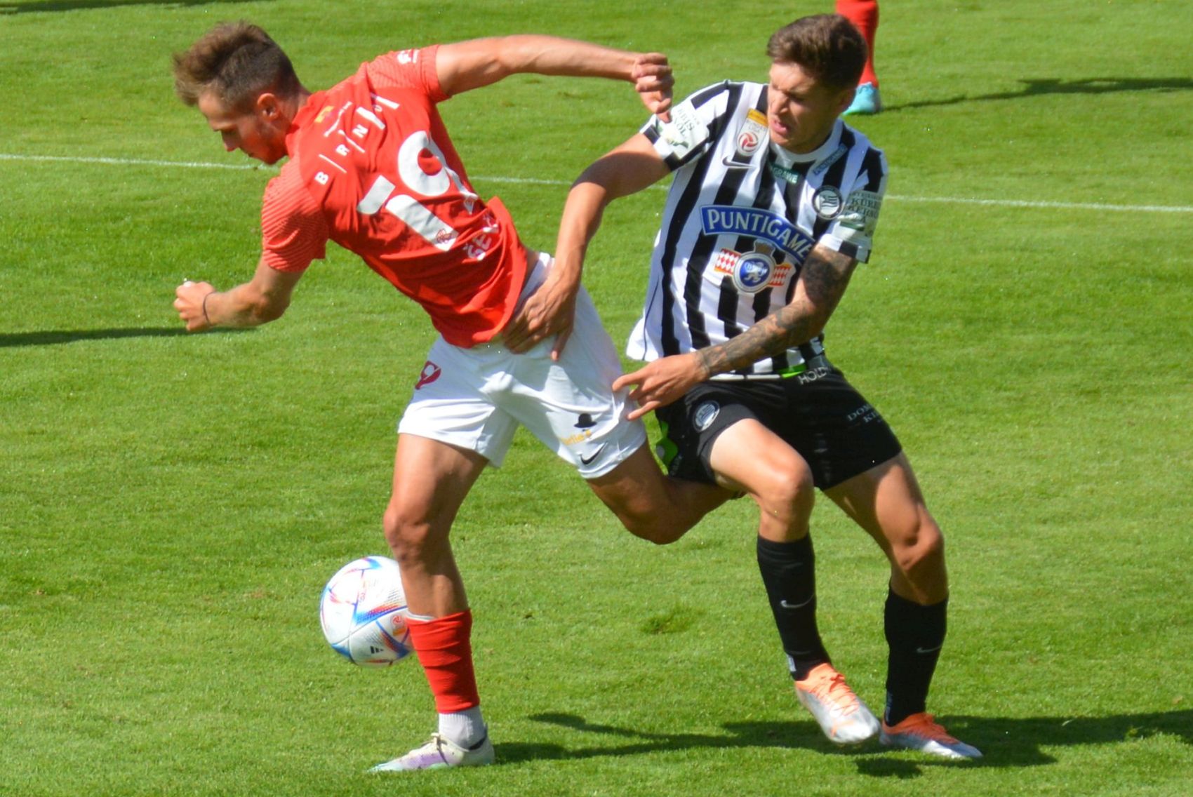 Na z�v�r soust�ed�n� rem�za s Grazem