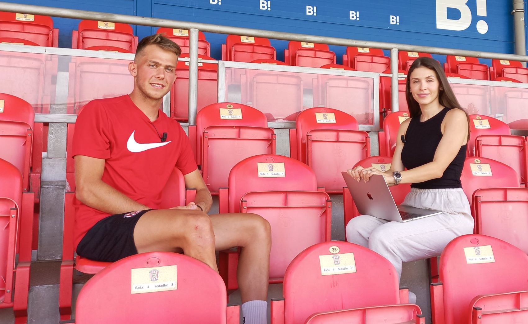 STUDIO FLINTA: Rozhovor s Michalem �ev��kem!