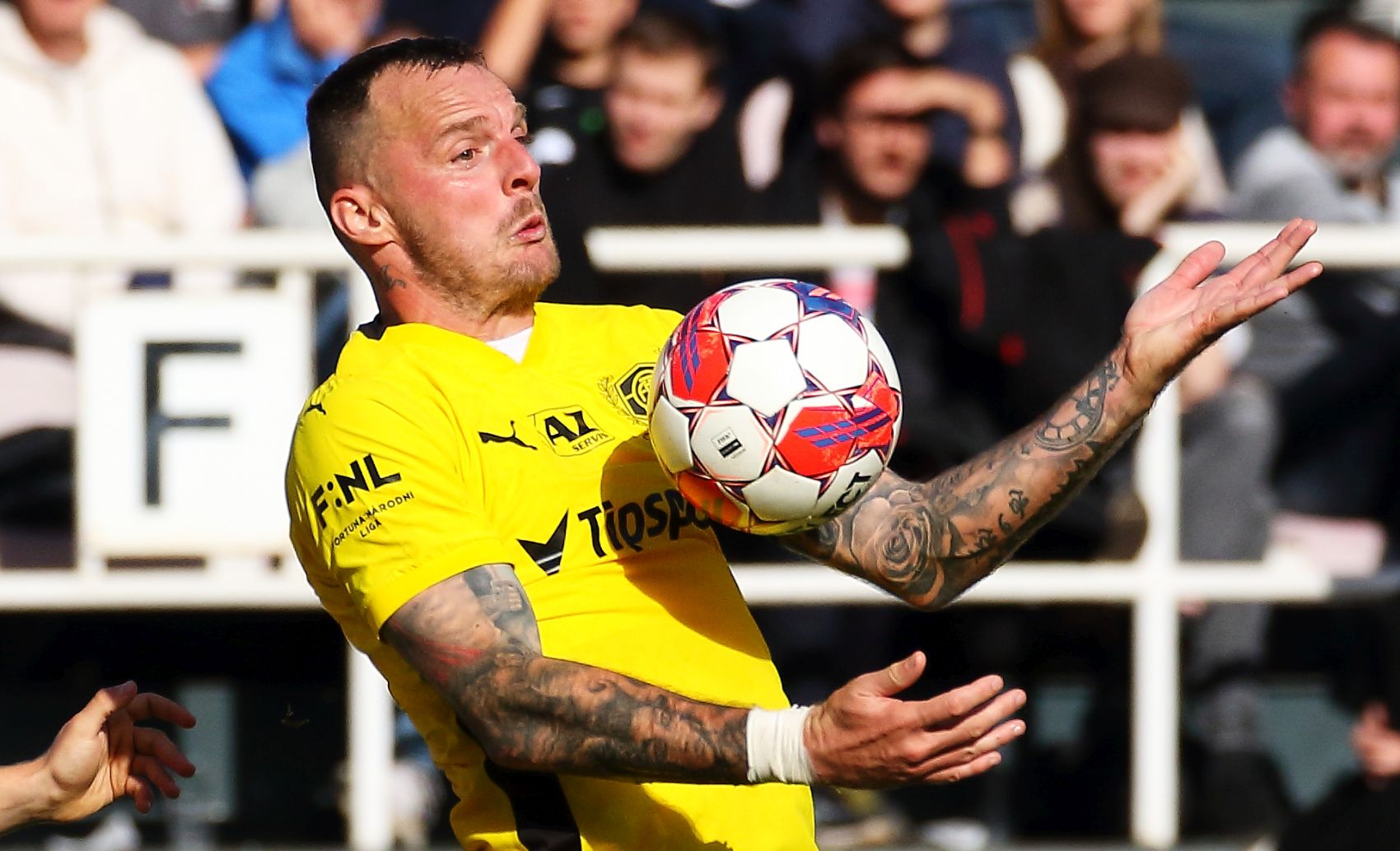 Jakub �ezn��ek: Je to ��len�, co p�edv�d�me