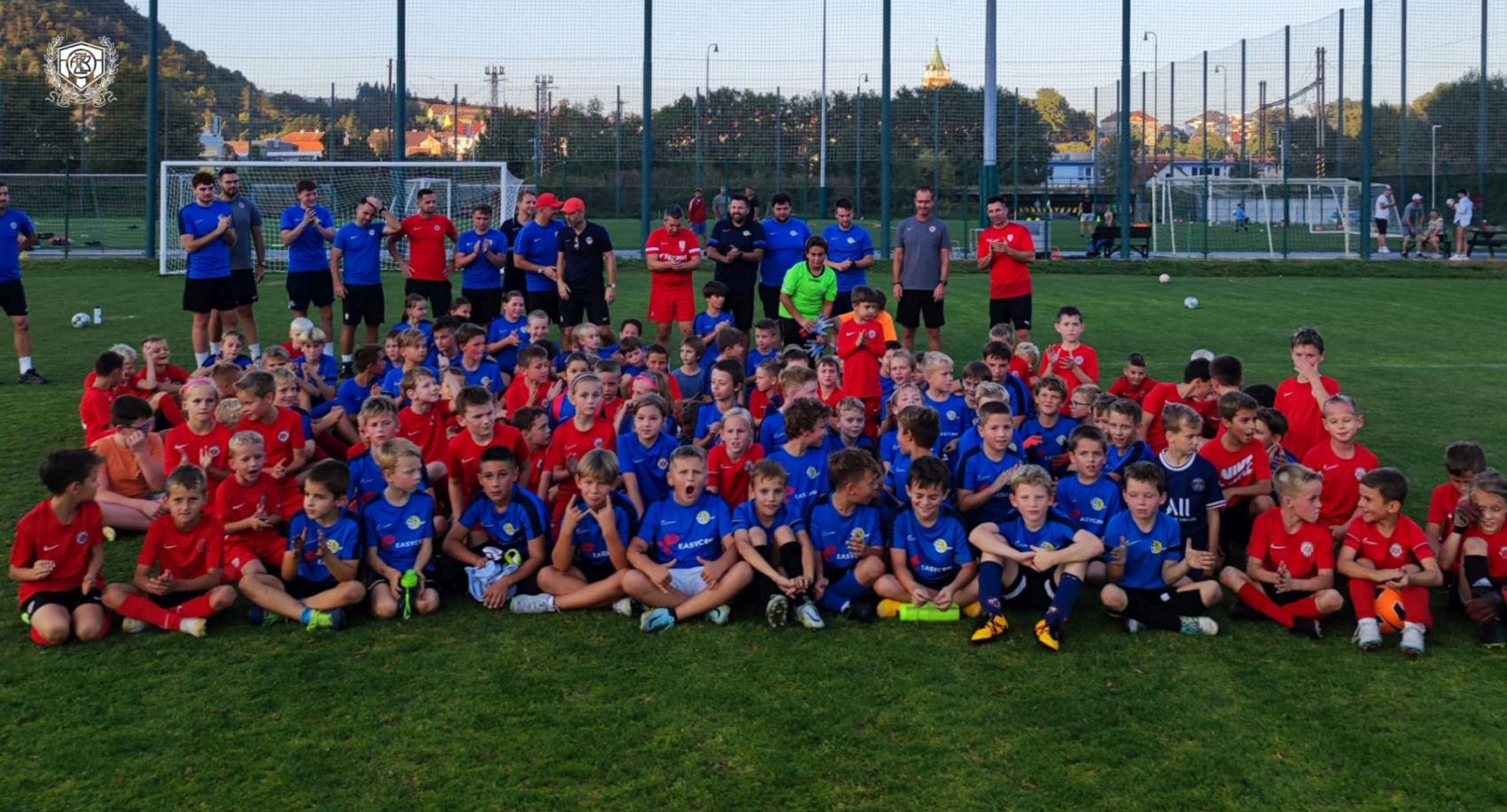 Den se Zbrojovkou - mal� Zbrojov�ci tr�novali s Ti�novem