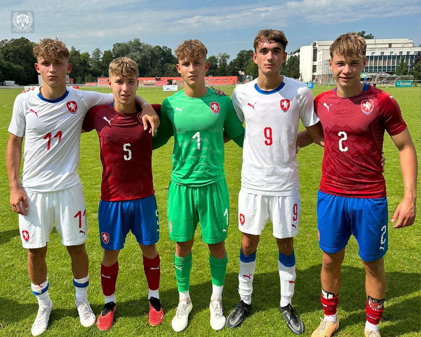 SOUHRN: Zbrojov�ci v reprezentaci