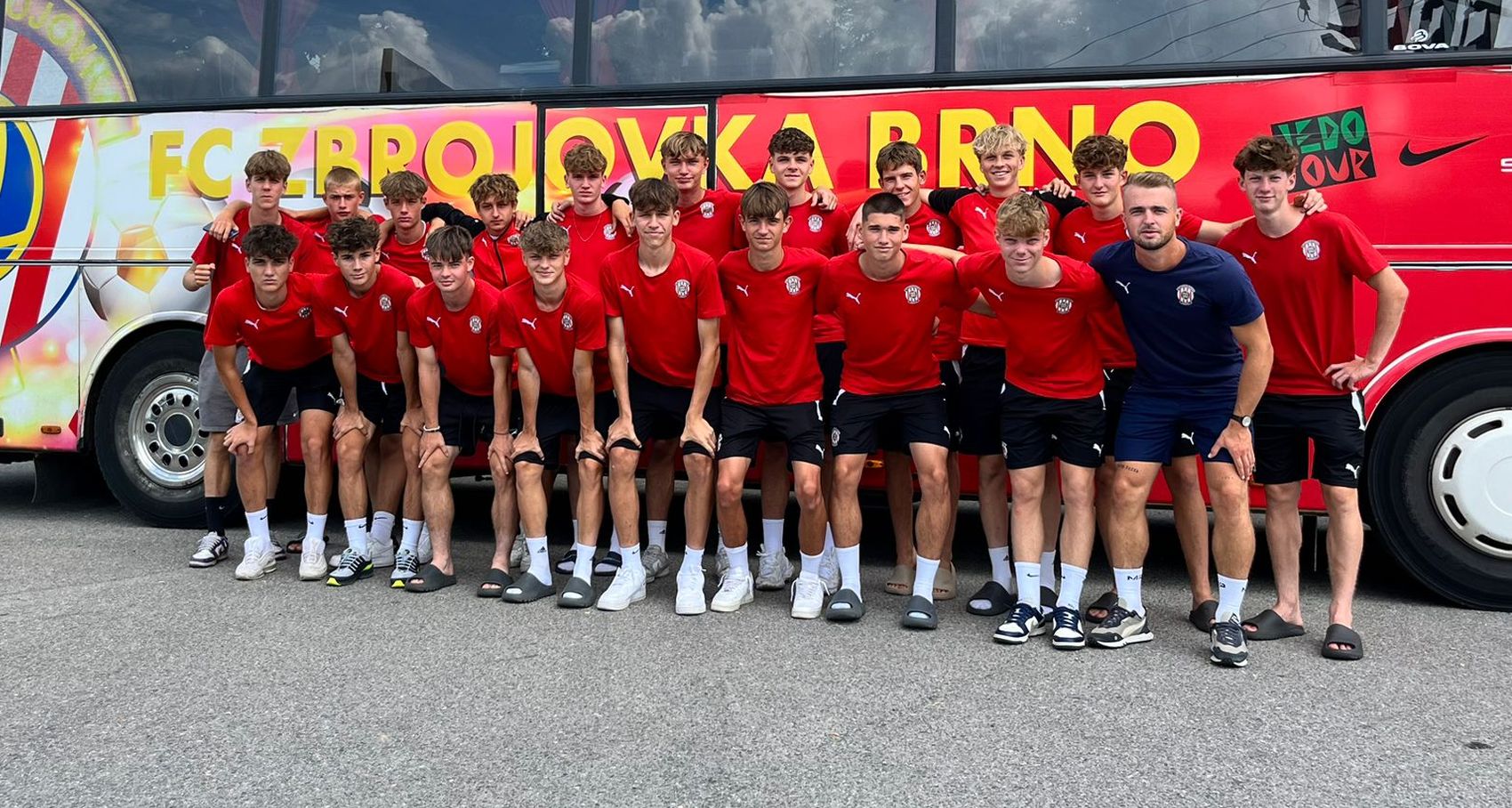 U17: Dnes za��n� Hara�t�v memori�l