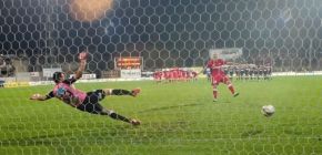 Cht�l jsem j�t jako posledn�, prozradil po penaltov�m rozst�elu ��astn� Skal�k