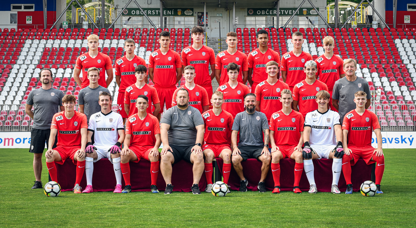 U18: Zbrojov�ci zv�t�zili v Porub�