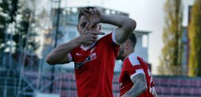 VIDEO: R�d slav�m g�ly, sm�l se st�elec v�t�zn� branky Krej��