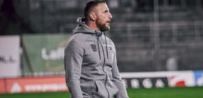 Tren�r �ustr po utk�n� ve Vla�imi