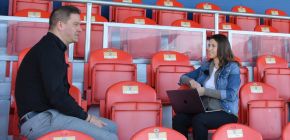 STUDIO FLINTA: Monika �uhelov� zpov�d� Petra �vancaru!