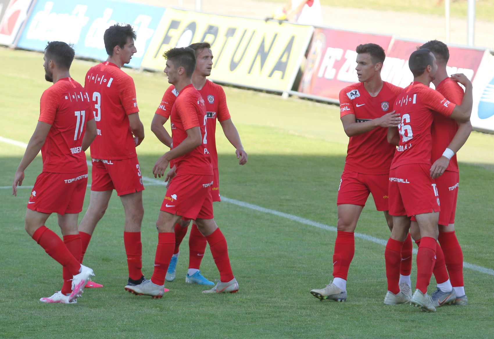 VIDEO: Sest�ih v�t�zn�ho utk�n� s Vla�im�