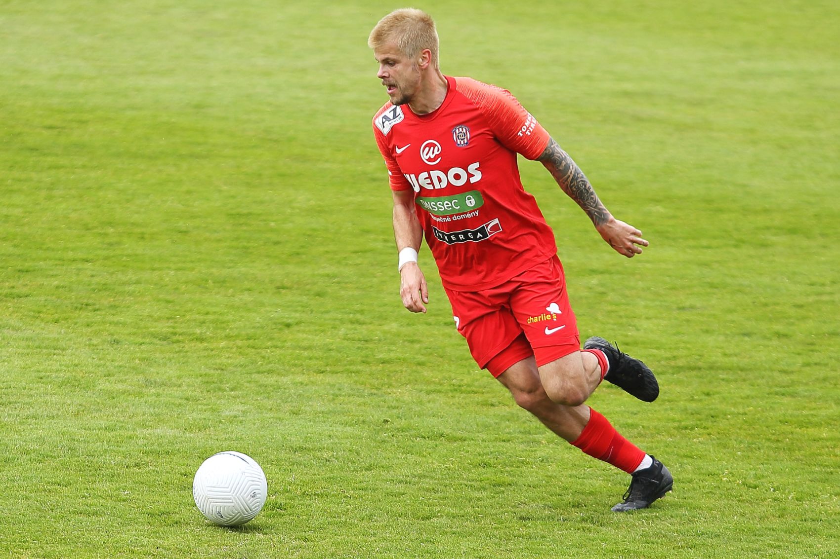 Jan Hlad�k: Chceme se o to je�t� porvat