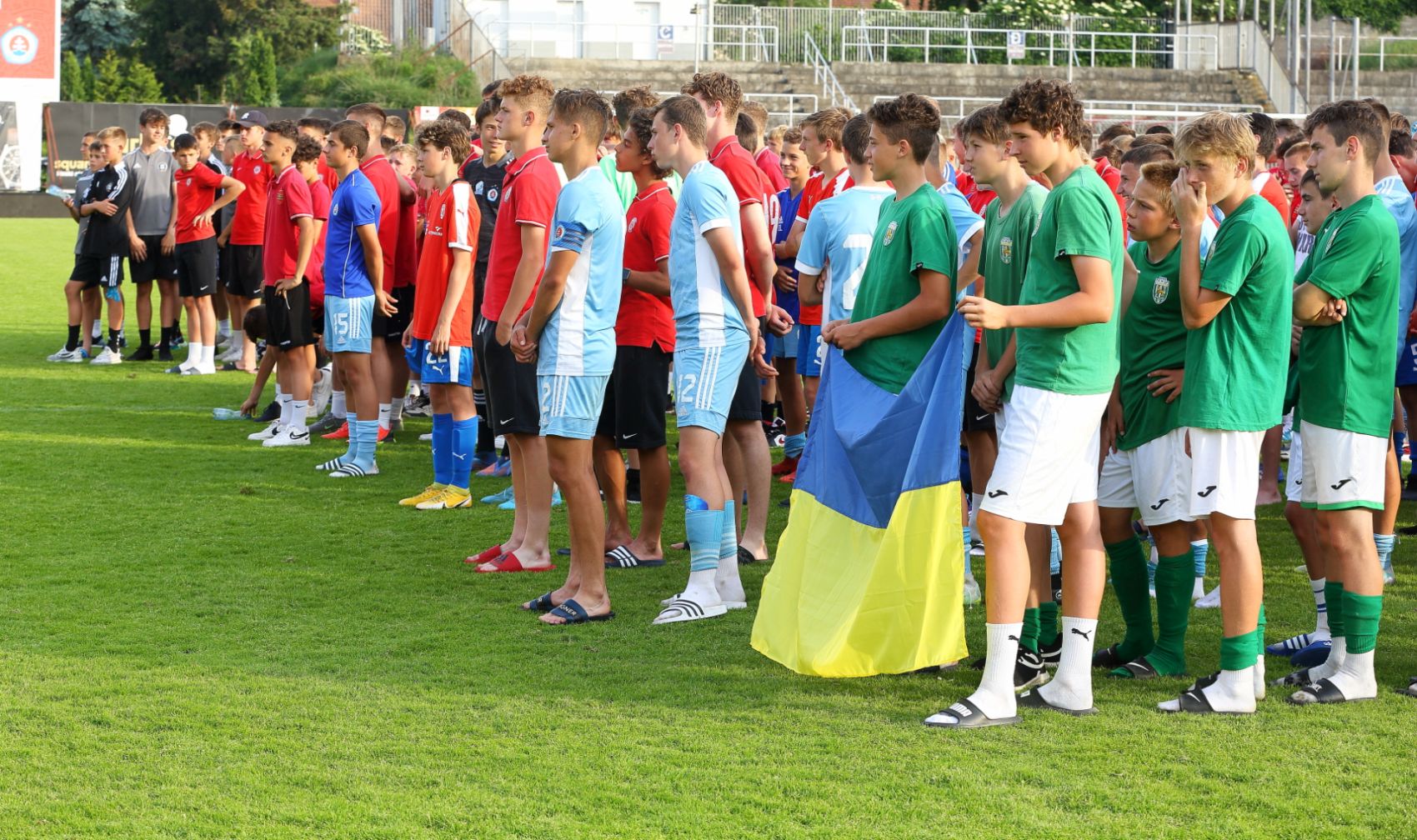 VIDEO: O poh�r prim�torky - druh� d�jstv� ovl�dla Sparta