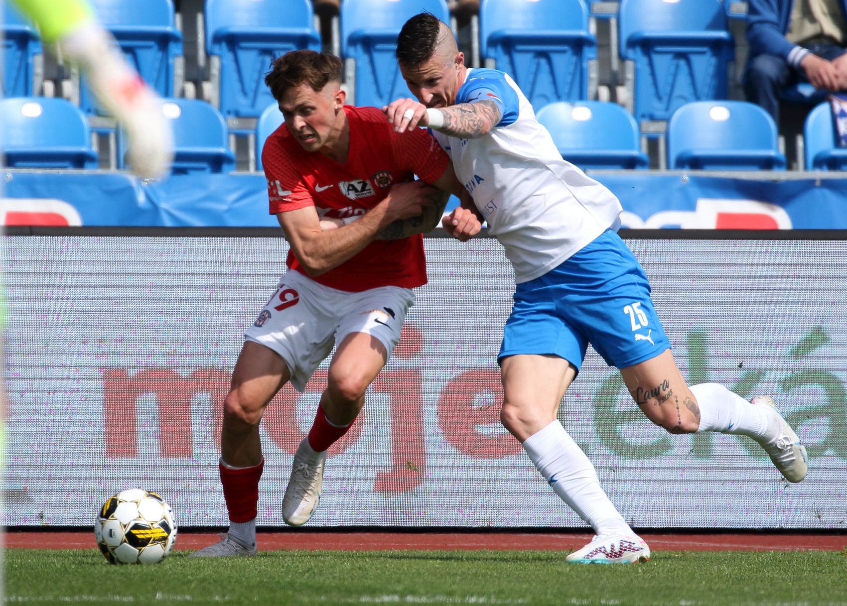 Zbrojovka zah�jila Skupinu o z�chranu por�kou